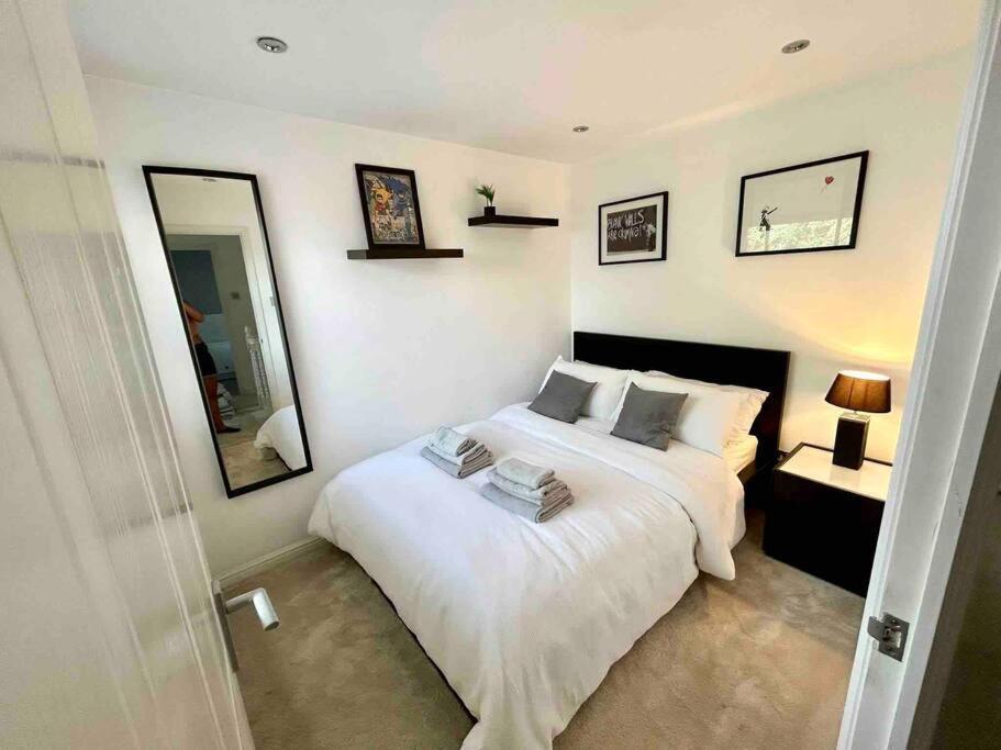Home In Southsea With Hot Tub, Close To The Sea Portsmouth Exterior foto